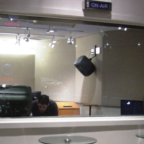 acoustic windows radio